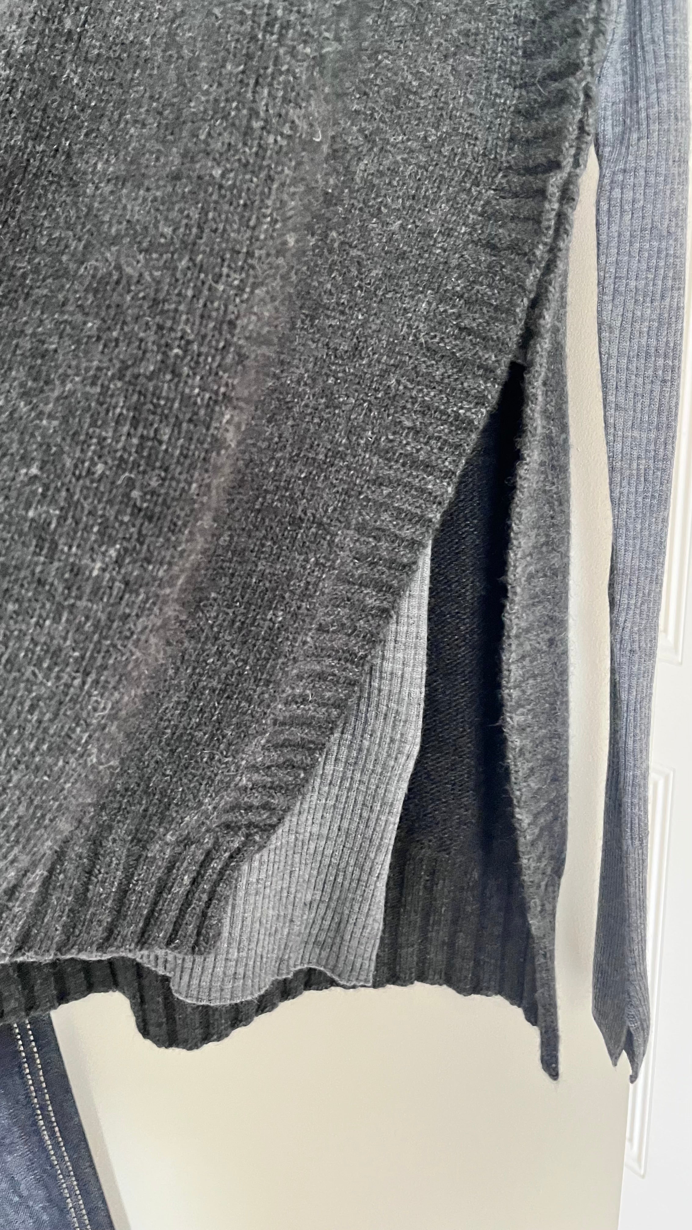Rialto48 Sleeveless Jumper in Grey - SKULPT Dublin