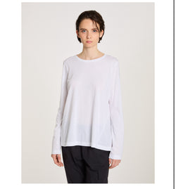 Lis Lareida Temin Long Sleeve Tee in White - SKULPT Dublin