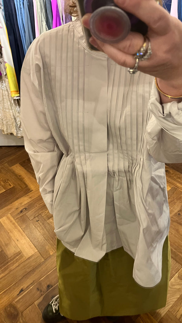 Sofie D'Hoore Paper Touch Brace Shirt in Woven Pearl - SKULPT Dublin