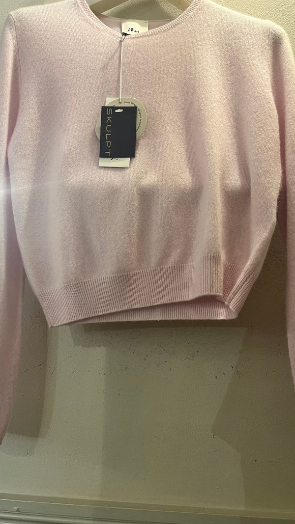 Allude Short Round Cashmere Neck Jumper in Soft Pink - SKULPT Dublin