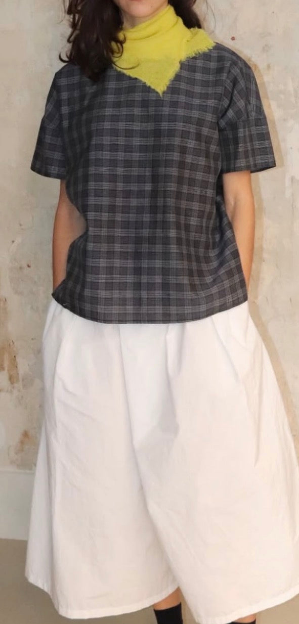 Apuntob Short Sleeve Top in Navy - SKULPT Dublin