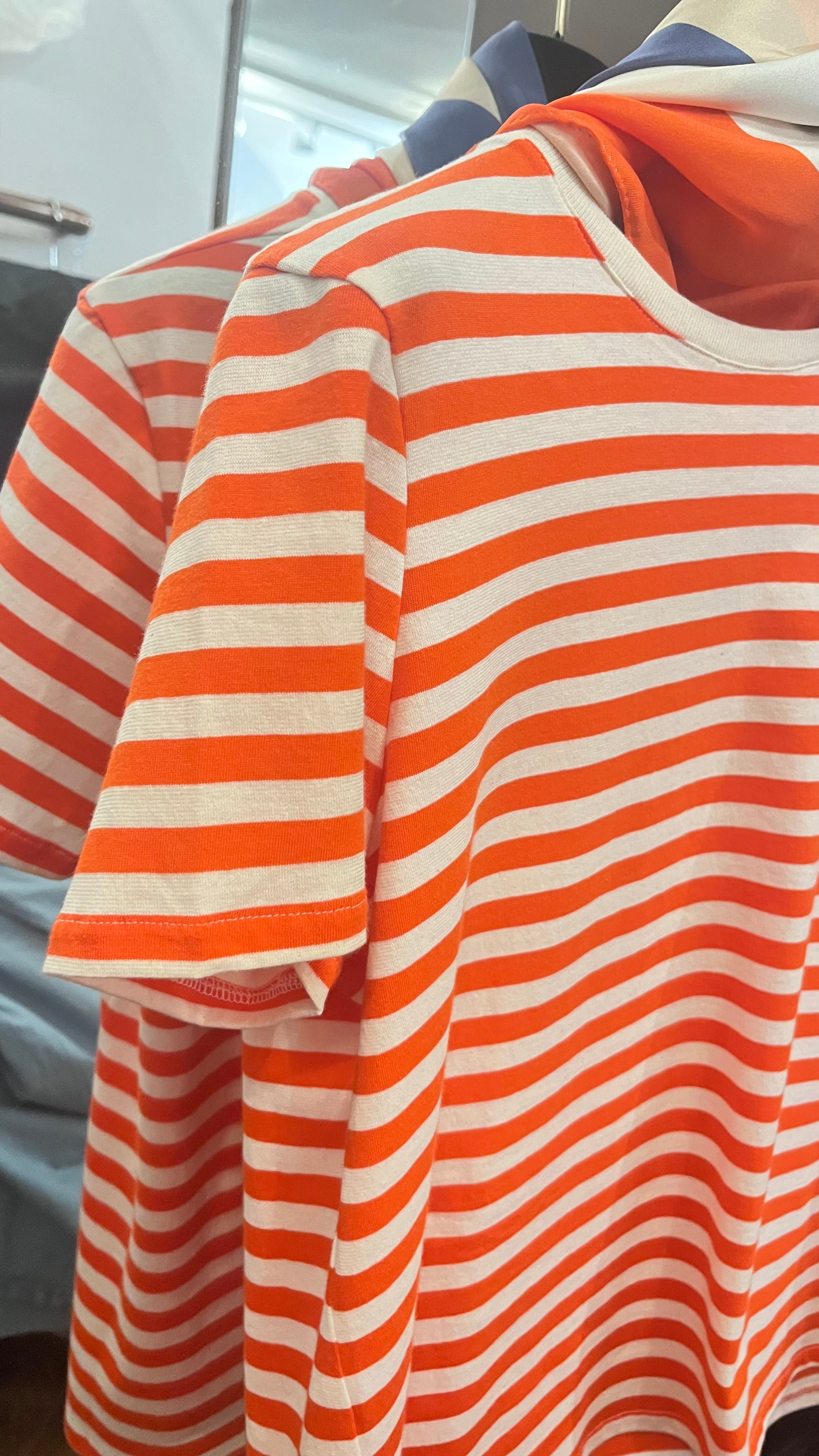 Apuntob Short Sleeve Tee in Striped Poppy - SKULPT Dublin
