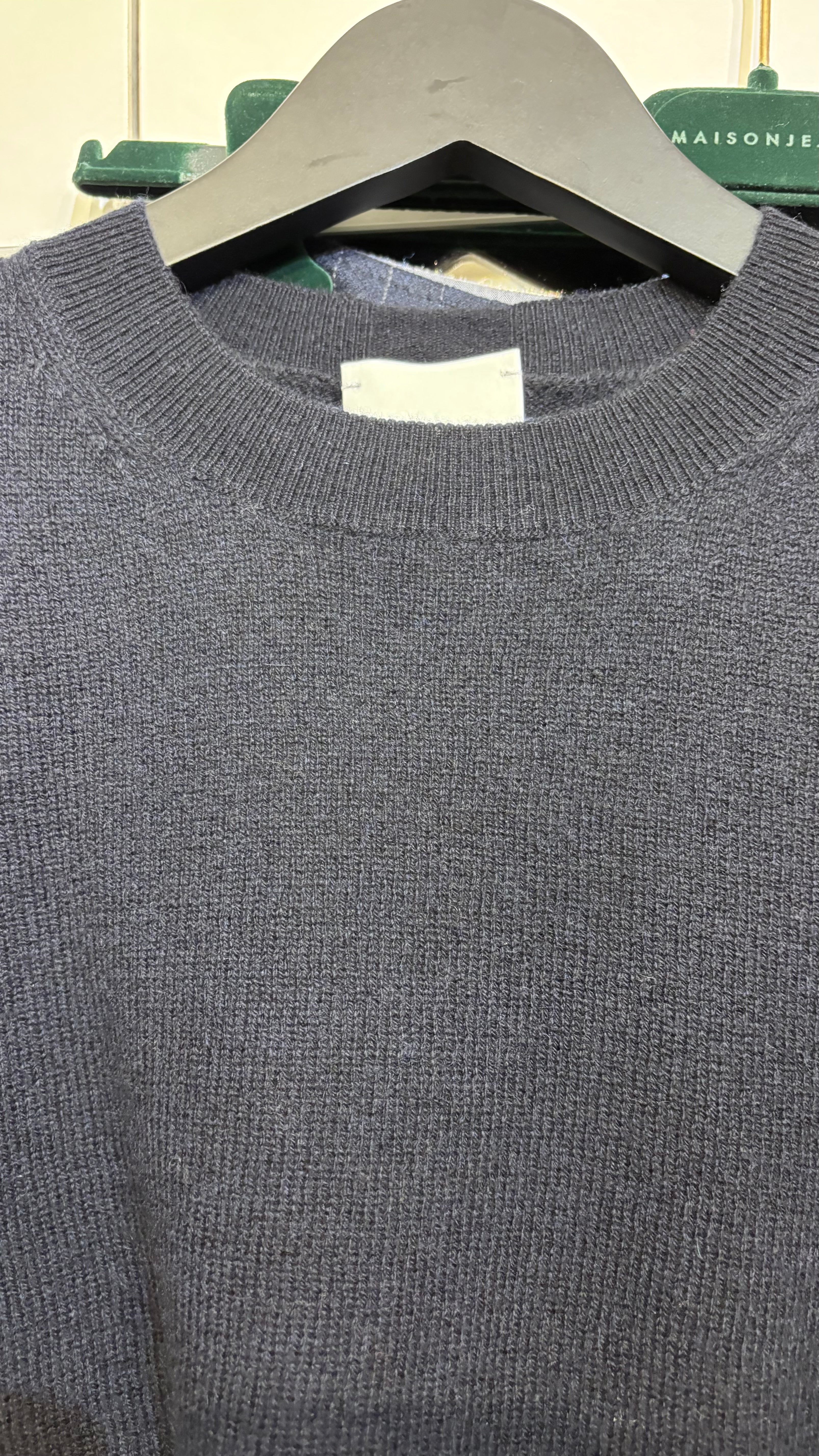 Allude Short Sleeve Cashmere Jumper in Navy - SKULPT Dublin