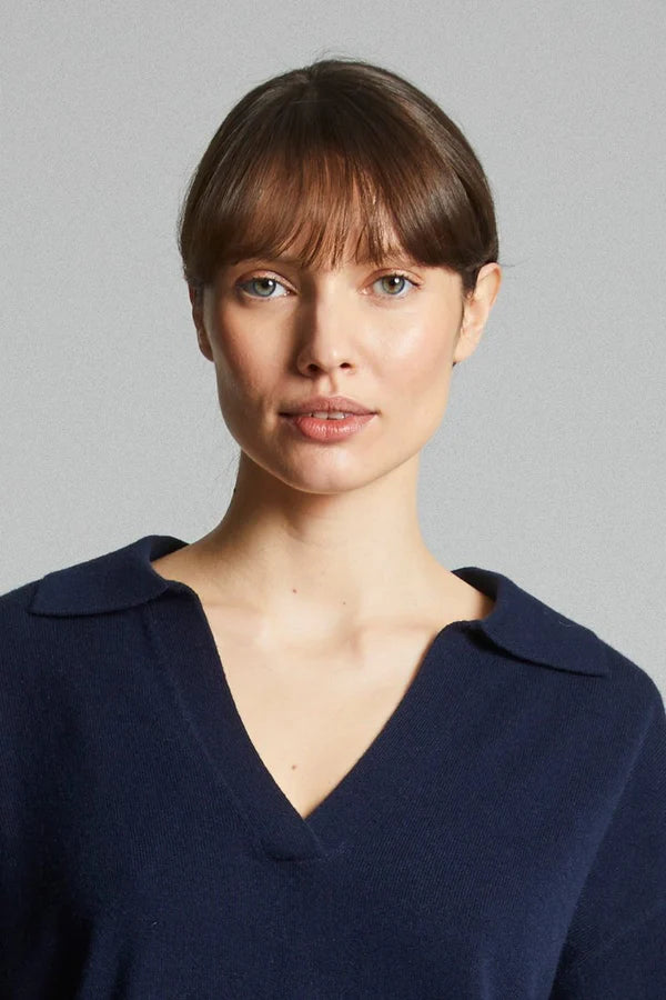 Mat de Misaine V Neck Jumper Navy