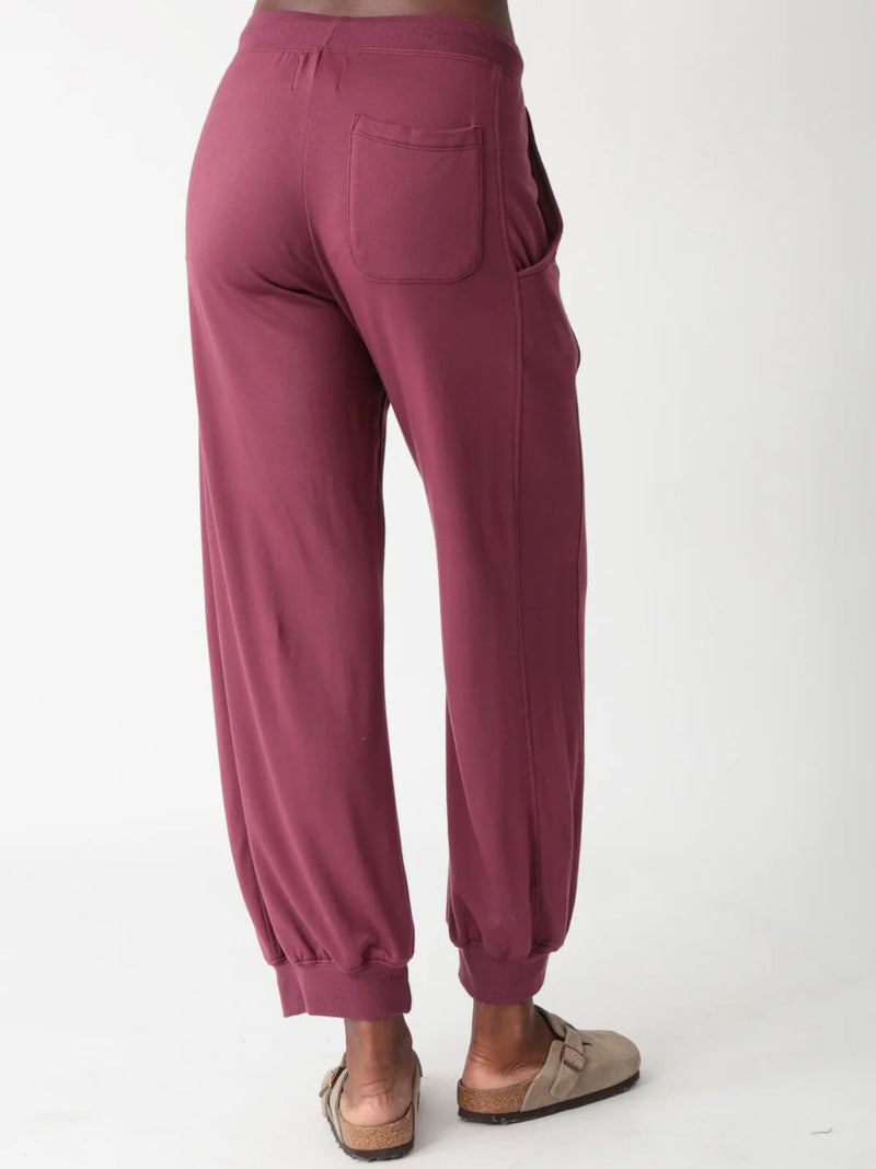 Electric and Rose Balloon Sweatpants in Merlot - SKULPT Dublin