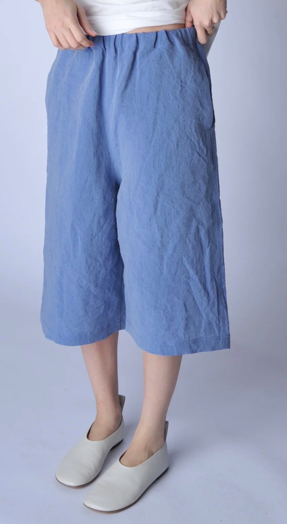 Sofie D'Hoore Short Shorts in Woven Blue Jean - SKULPT Dublin