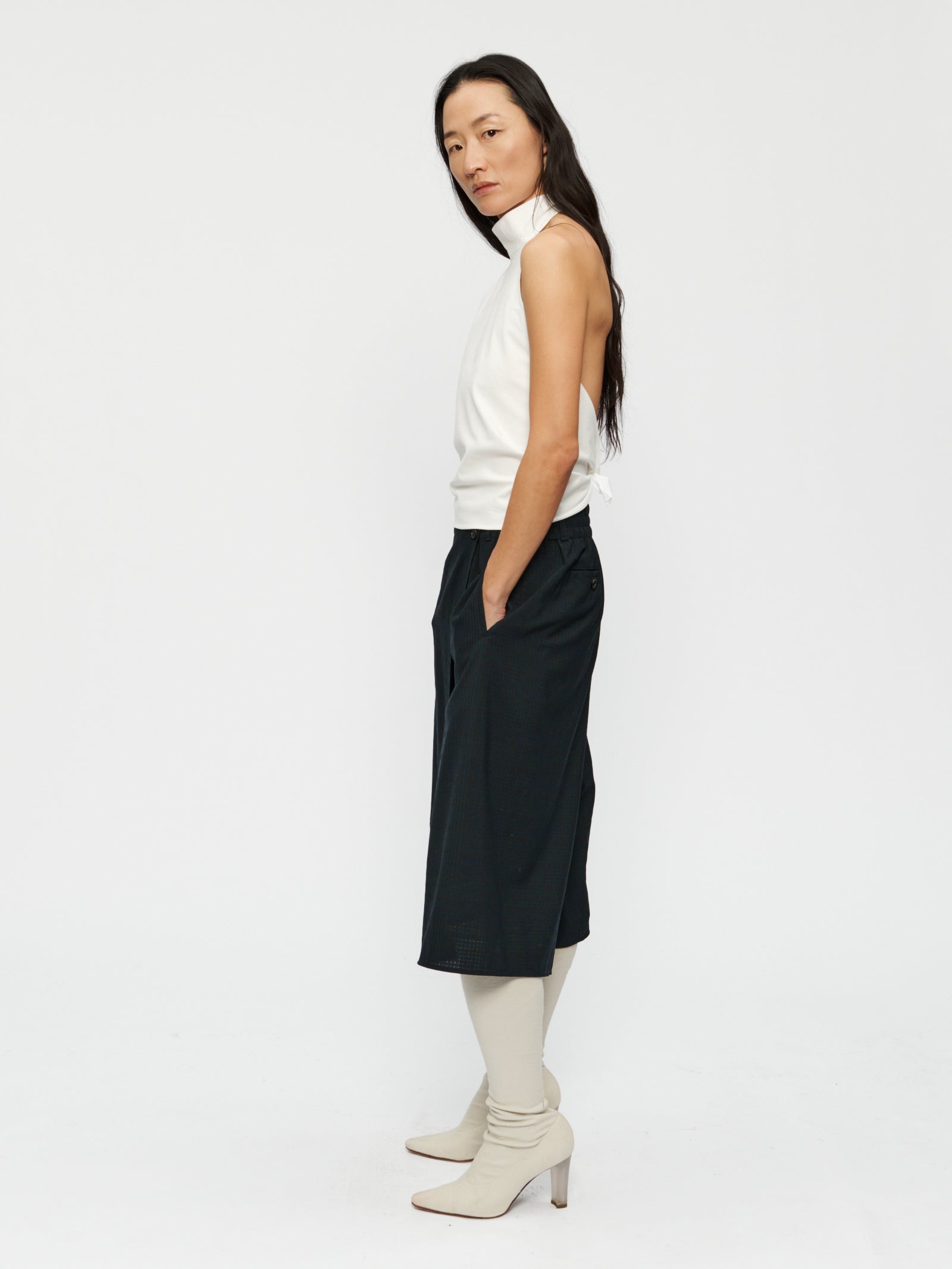 6397 City Shorts in Navy Tartan - SKULPT Dublin