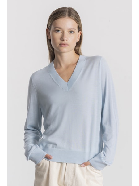Allude V Neck Wool Jumper in Sky - SKULPT Dublin