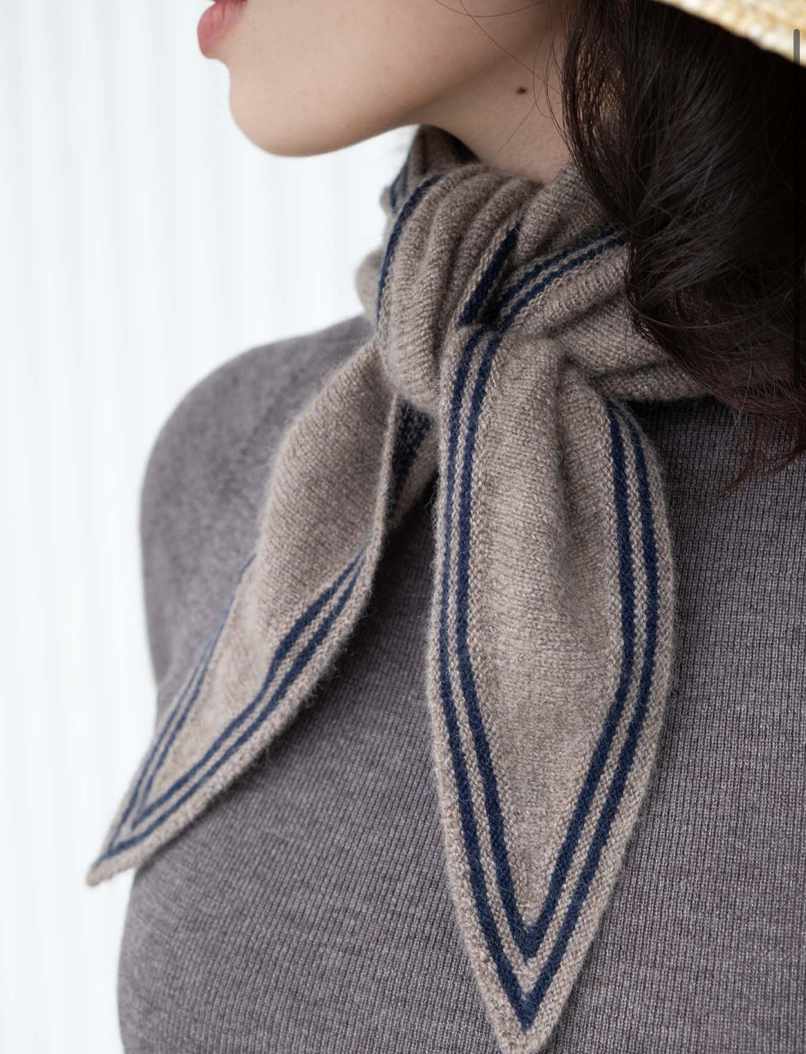 Oats & Rice Scarf in Taupe and Navy