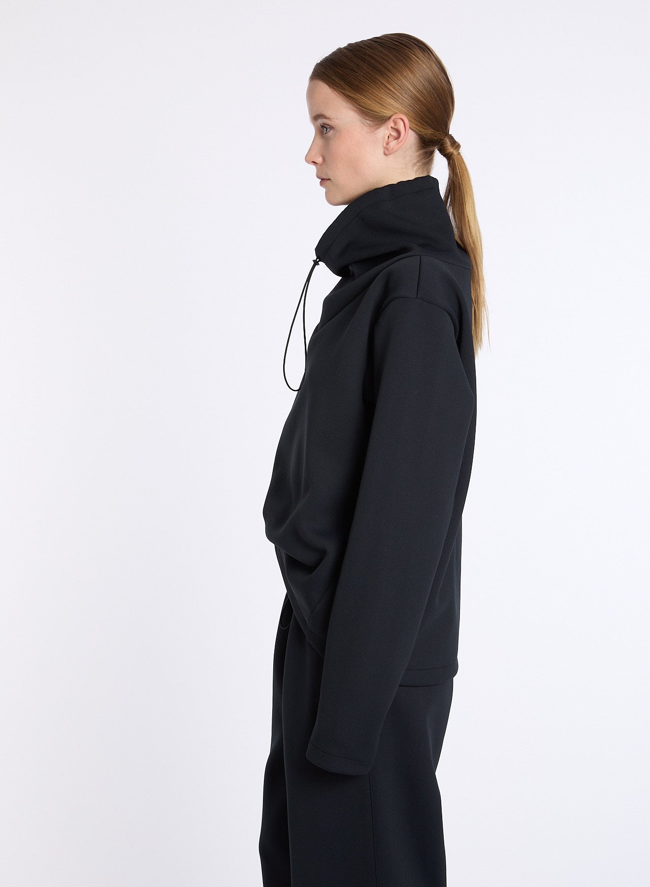Lis Lareida Mica Scuba Top in Black - SKULPT Dublin