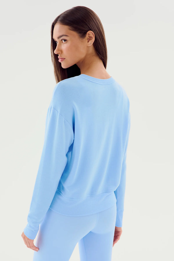 Splits59 Sonja Warm Up Long Sleeve Sweater in Sky - SKULPT Dublin