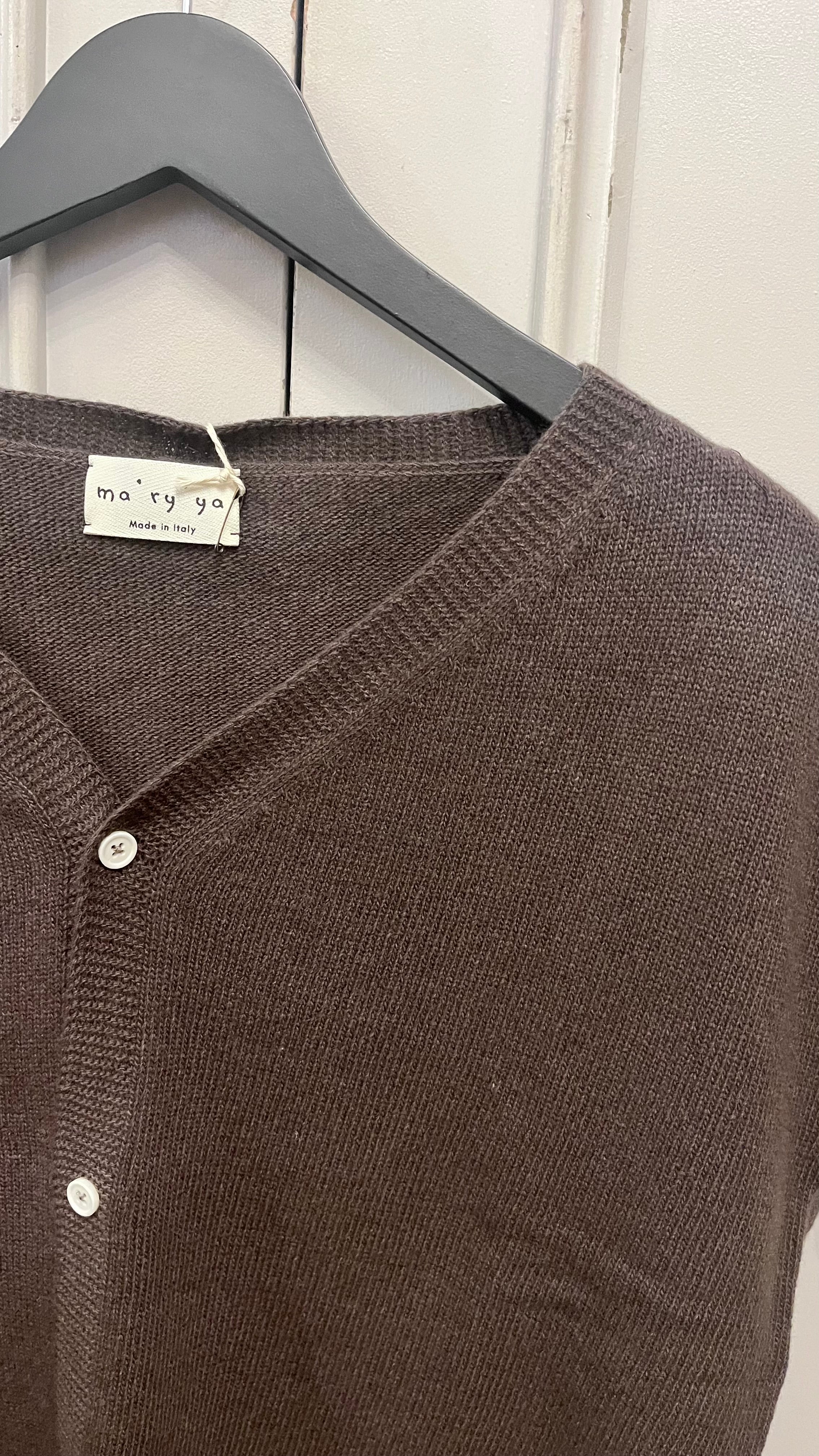 Ma'ry'ya Official Sleeveless Cardigan - SKULPT Dublin