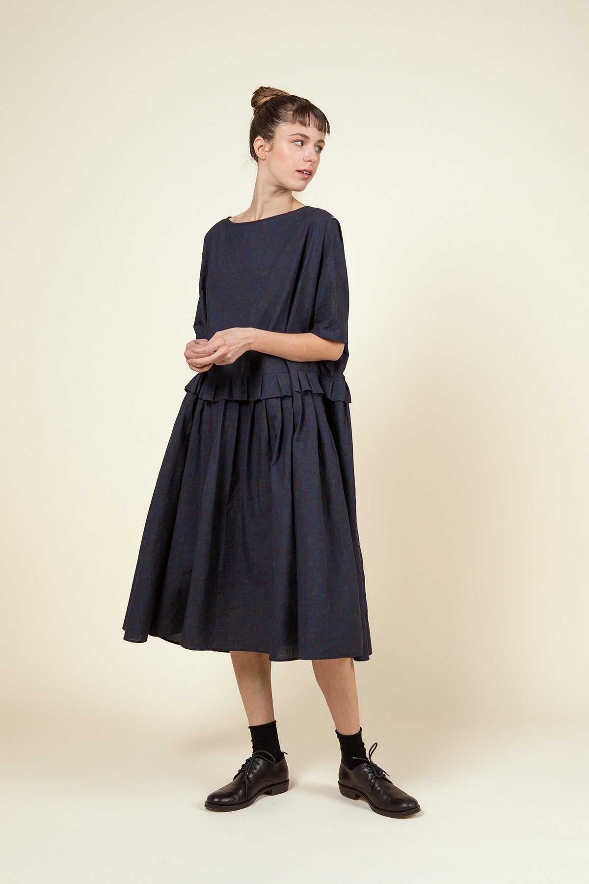 ApuntoB Muted Flower Dress in Navy - SKULPT Dublin