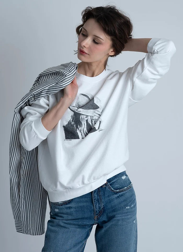 CPress Studio On the Verge Sweatshirt in White
