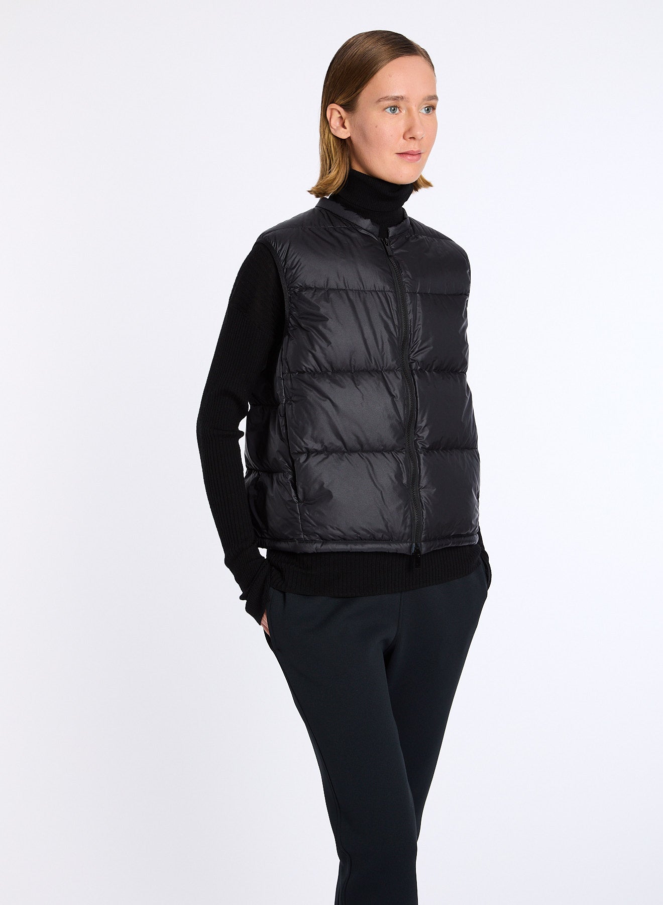 Lis Lareida Foxy Sleeveless Jacket in Mulberry - SKULPT Dublin