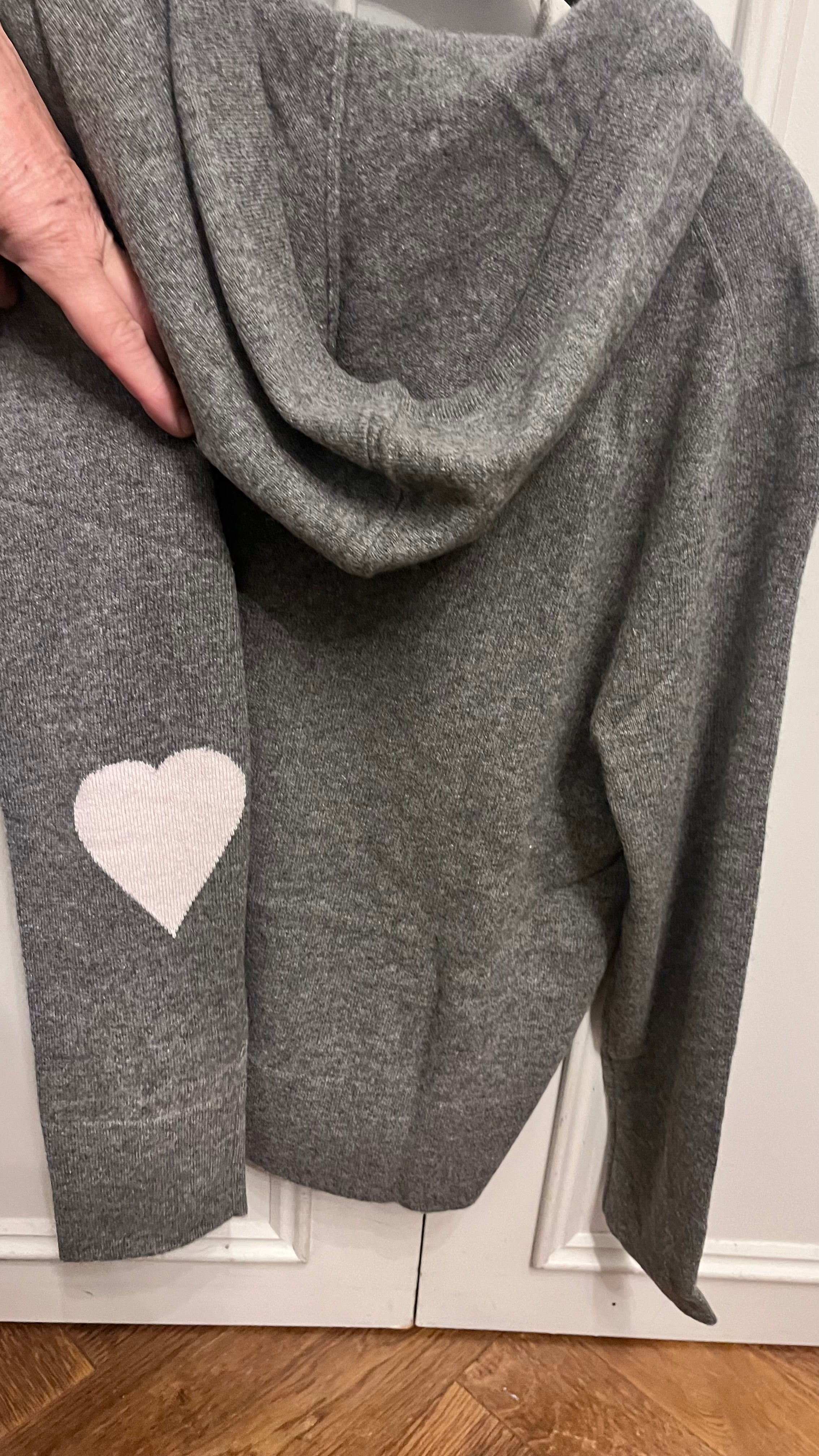 Estheme Cashmere Hoodie in Grey with Pink Drawstring - SKULPT Dublin