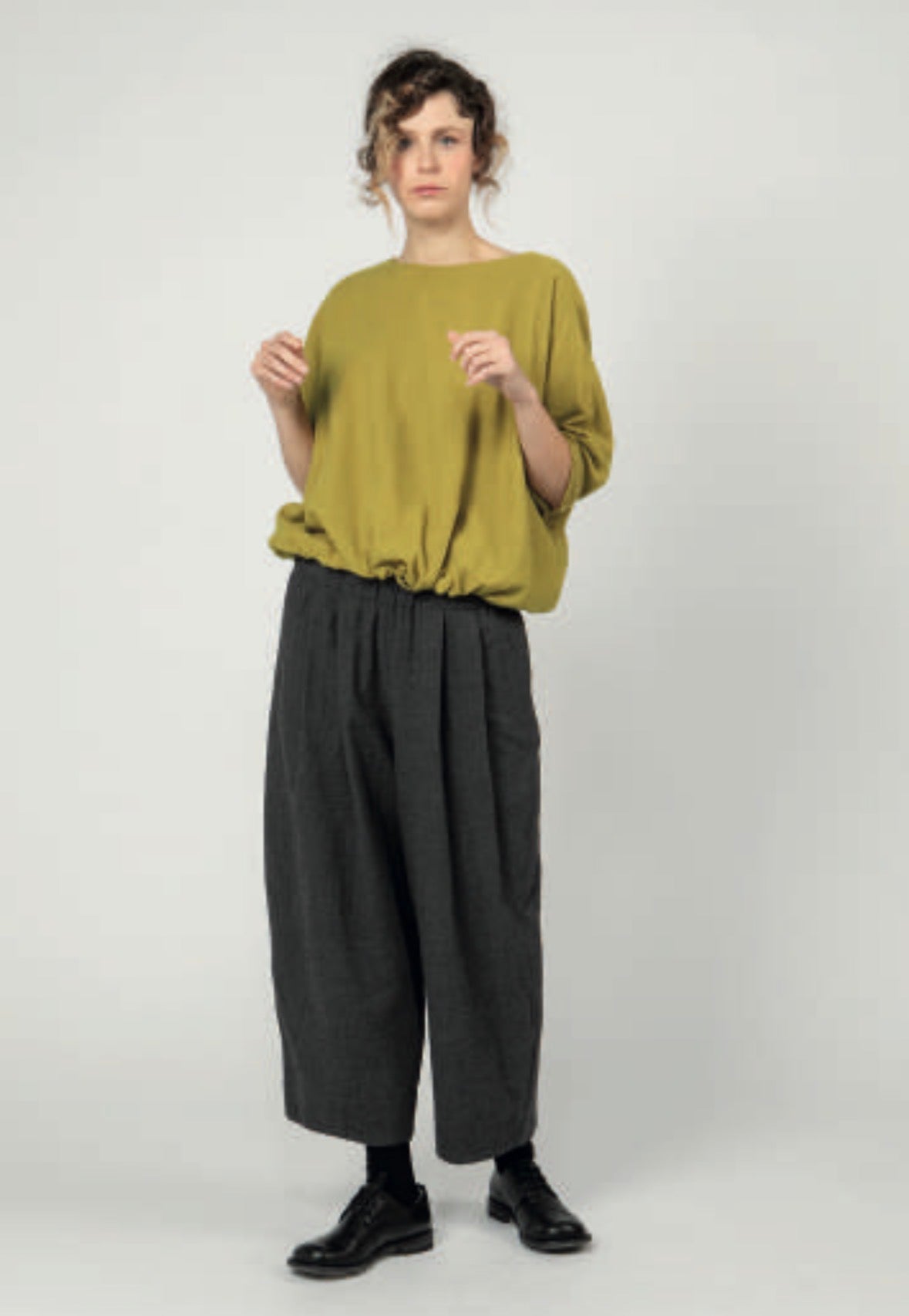 Apuntob Short Sleeve Top in Pistashio - SKULPT Dublin