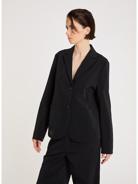 Lis Lareida Athleisure Blazer in Black - SKULPT Dublin