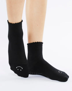 Pointe Studio Grip Sock Full Ankle Coverage - SKULPT Dublin