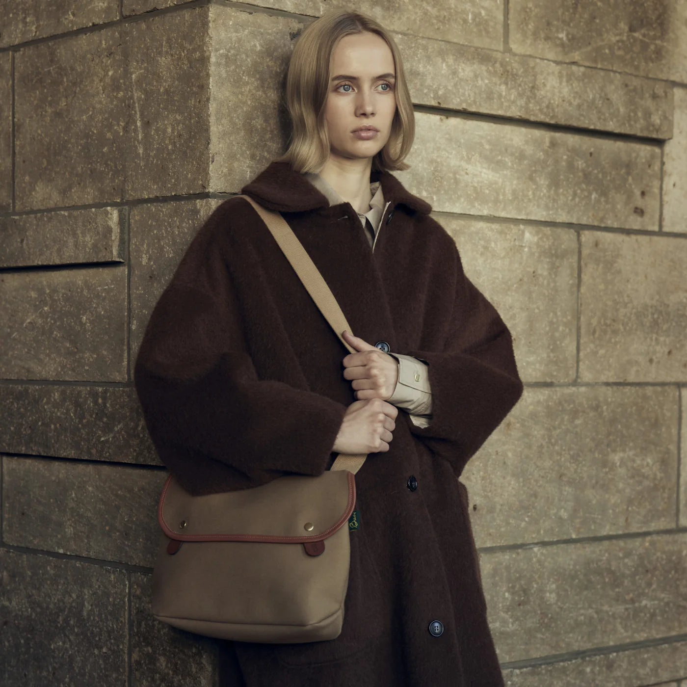 Brady Avon Bag in Khaki