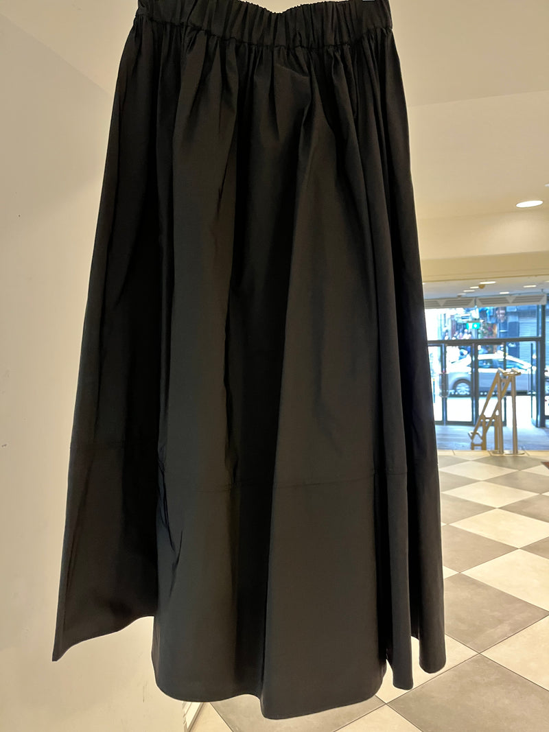 rialto48 Skirt in Black - SKULPT Dublin