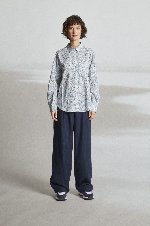Mat De Misaine Wool Trousers in Navy Pinstripe - SKULPT Dublin