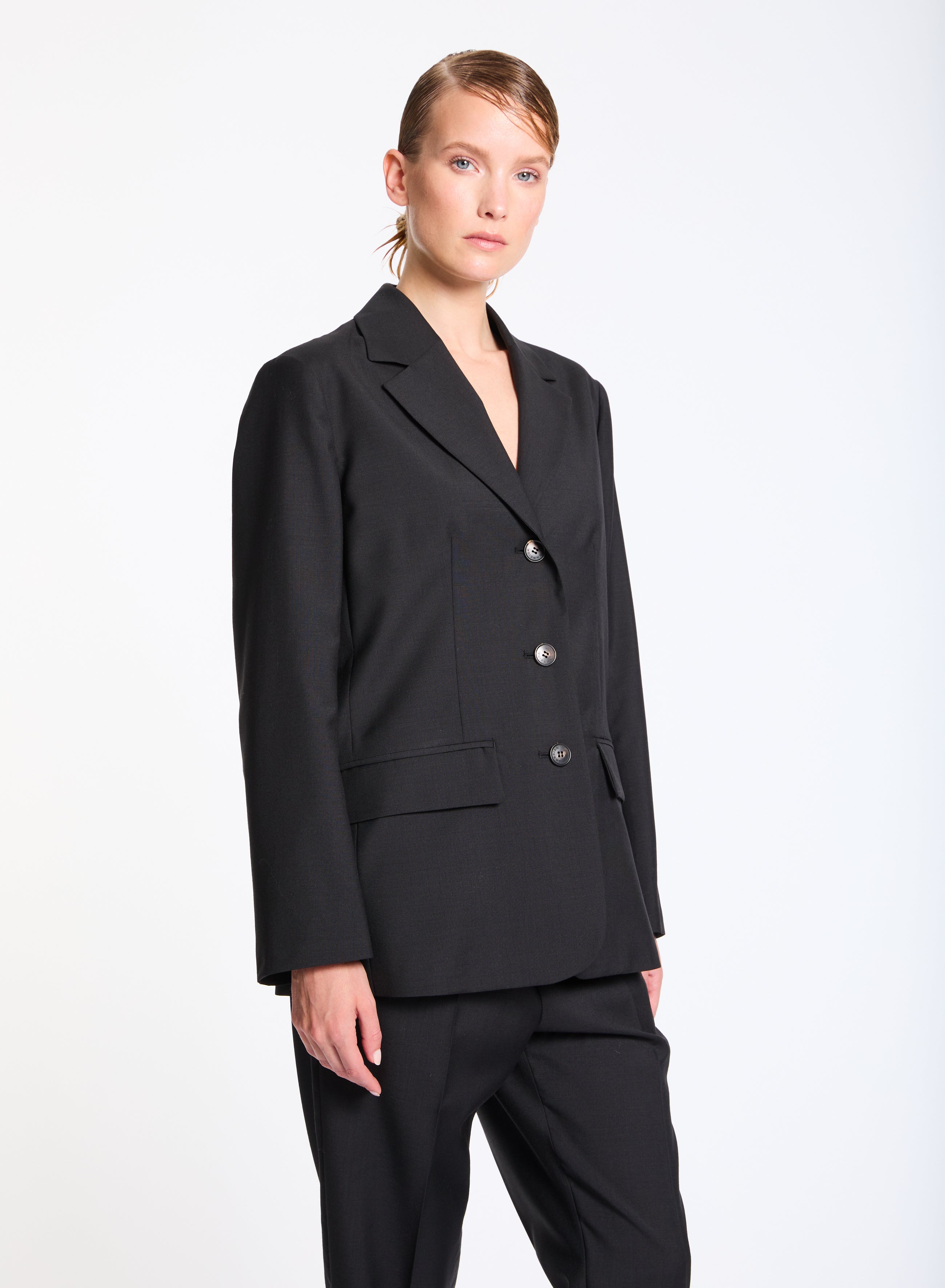 Lis Lareida Wool Suit in Dark Navy - SKULPT Dublin