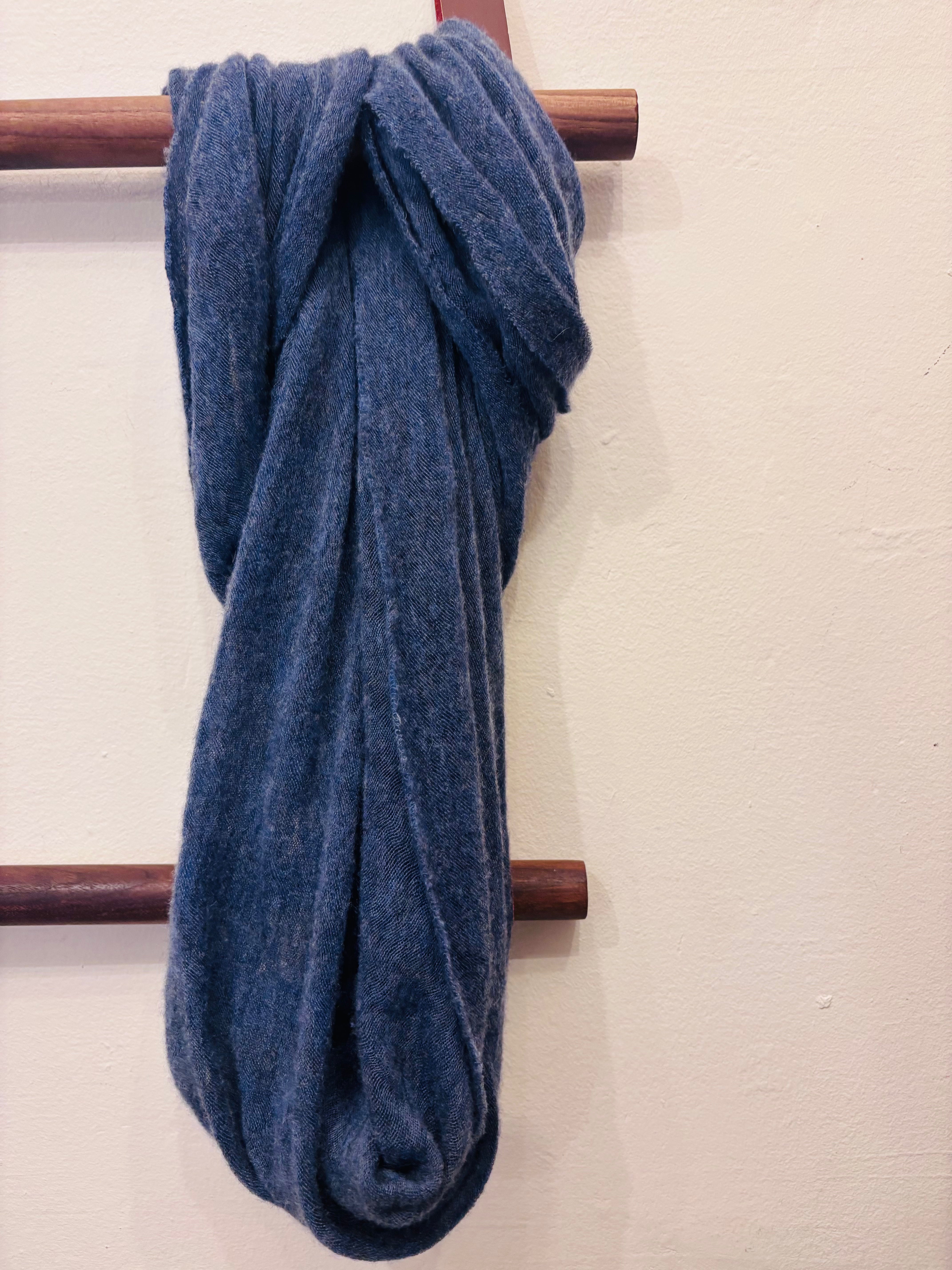 Pin1876 Cashmere Tube Scarf in Denim Blue