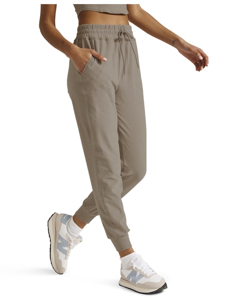 Beyond Yoga Spacedye Jogger in Birch - SKULPT Dublin