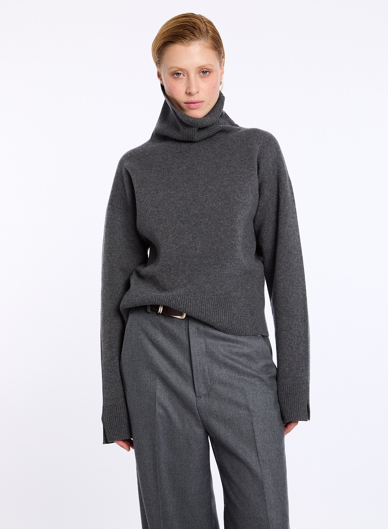 Lis Lareida Cashmere Polo in Grey - SKULPT Dublin