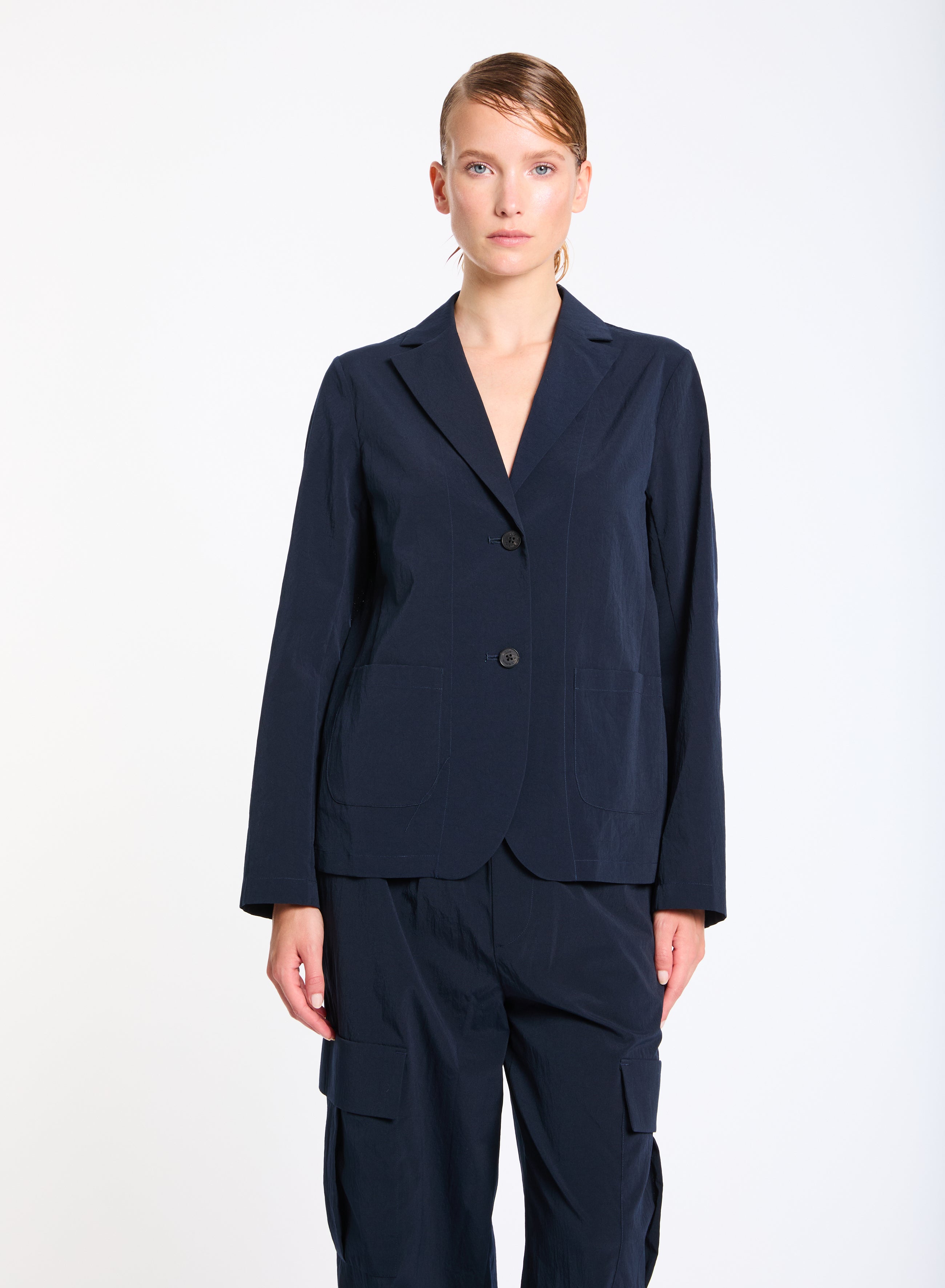 Lis Lareida Athleisure Blazer in Navy - SKULPT Dublin