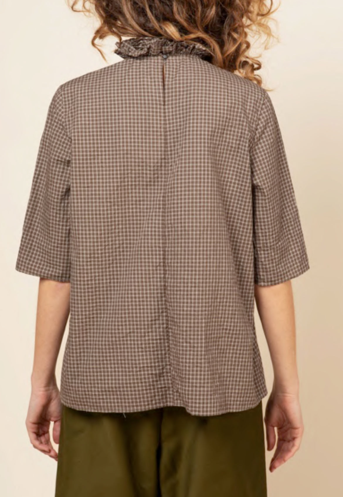 Apuntob Short Sleeve Ruffle Top in Forest - SKULPT Dublin