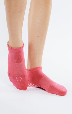 Pointe Studio Happy Full Foot Grip Socks in Pink - SKULPT Dublin