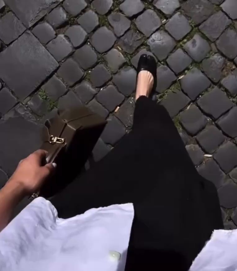 Filodee Poshy Handbag in Khaki - SKULPT Dublin