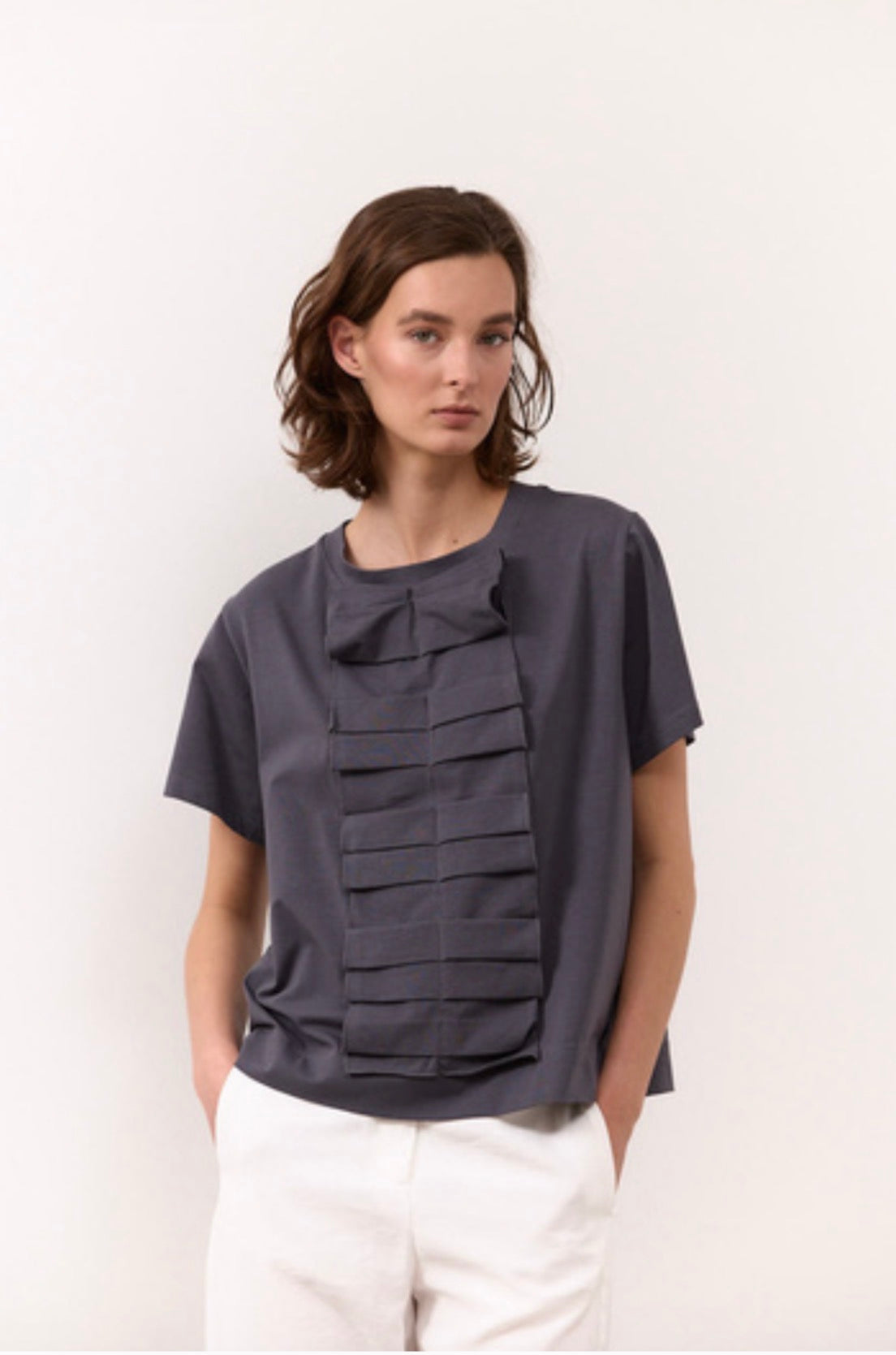 rialto48 Short Sleeve Ruffle Top in Lavendar Grey - SKULPT Dublin
