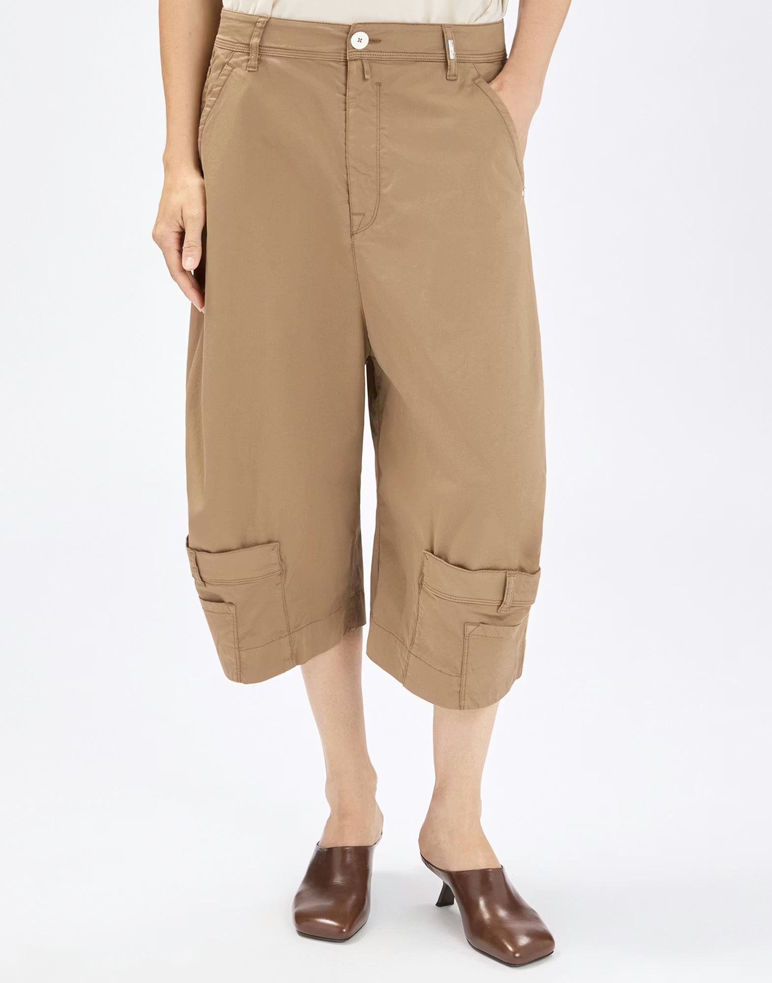 HIGH Everyday SoFar Bermuda Shorts in Tan - SKULPT Dublin