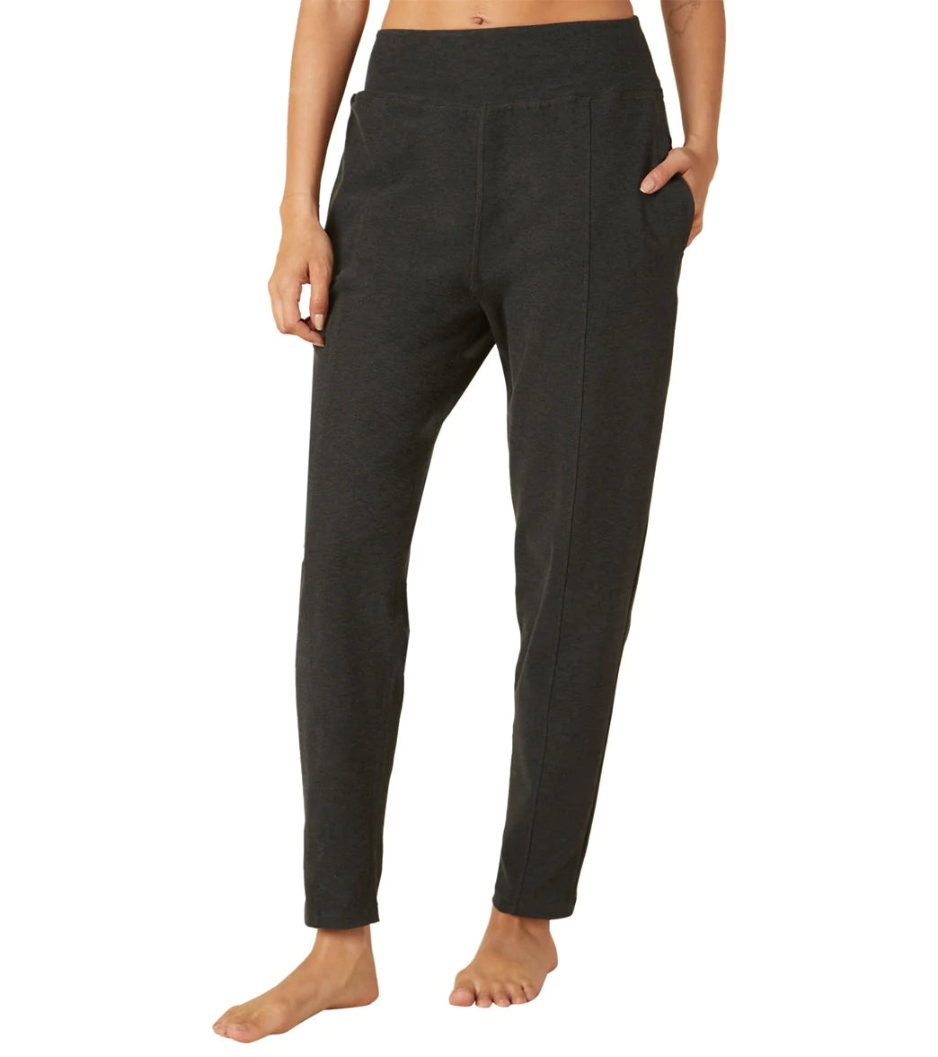 Beyond Yoga Everyday Pants in Darkest Night - SKULPT Dublin