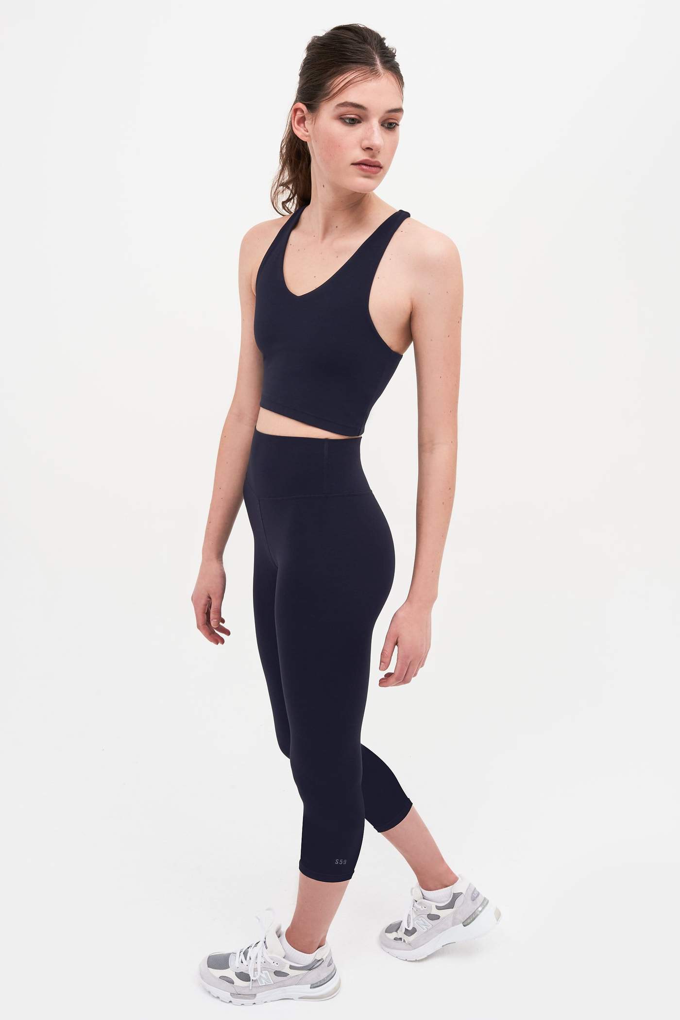 Splits59 Airweight Crop Legging in Navy - SKULPT Dublin