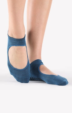 Pointe Studio Strap Grip Socks - Non Toed - SKULPT Dublin