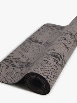 Varley Heights Print Yoga Mat in Bronze Viper - SKULPT Dublin