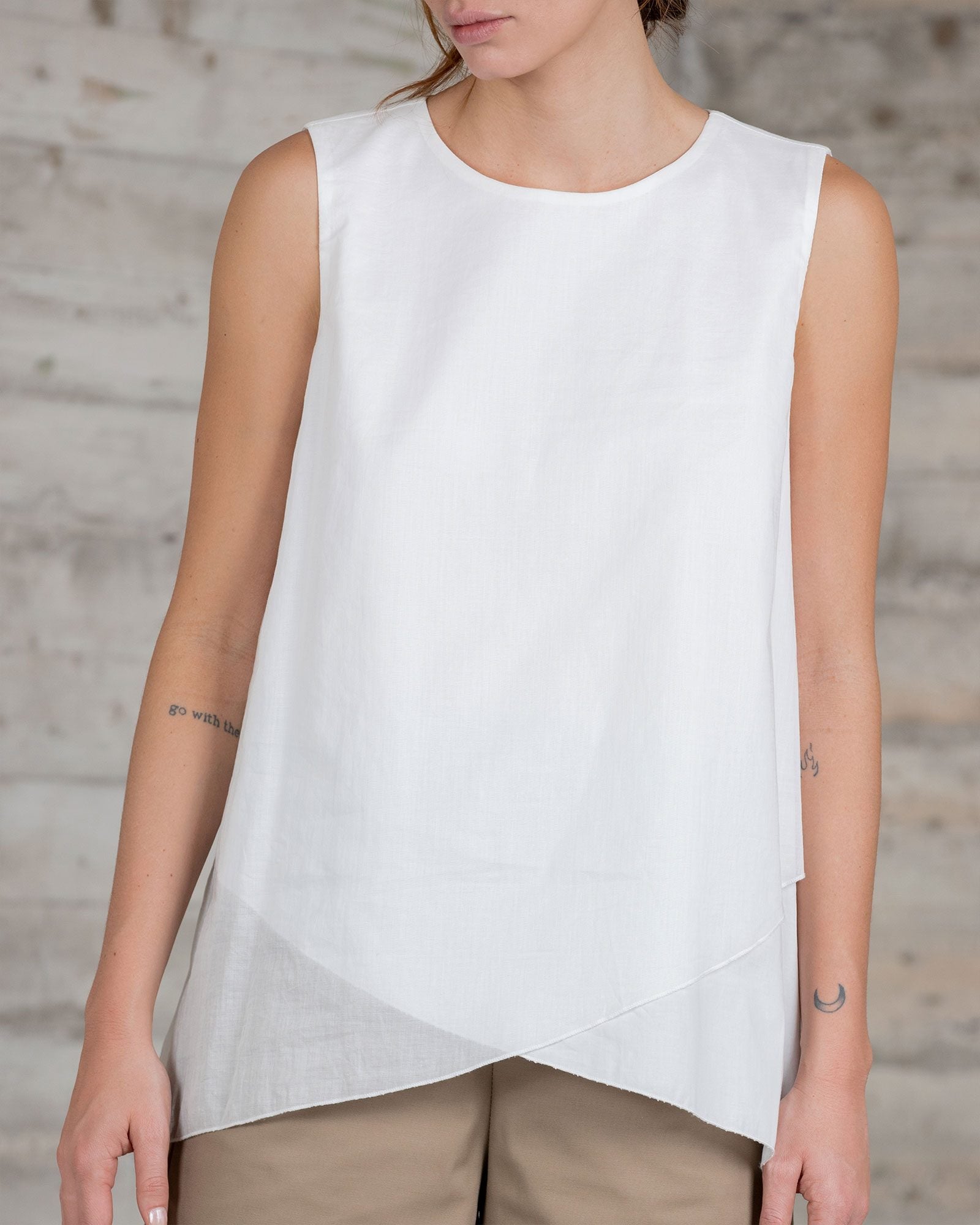 rialto48 Sleeveless Top in White - SKULPT Dublin