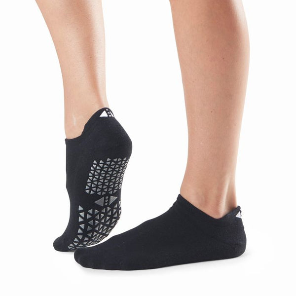 Tavi Noir Socks - Non Slip Yoga Pilates Grip Anklet - Various colours - SKULPT Dublin