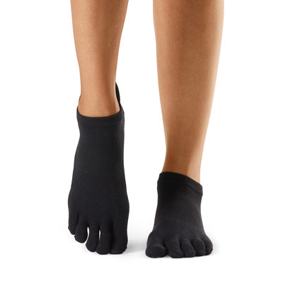 ToeSox - 5 Toe Grip Anklet Grip Socks - SKULPT Dublin